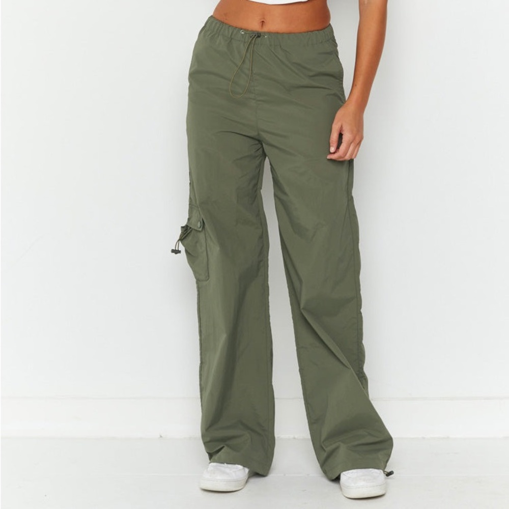 Beginning Boutique Green Wide Leg Pants Khaki Drawcord Cargo Pants - Picture 4 of 15